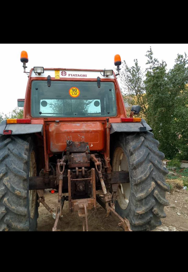 مكينه فيات للبيع ١١٠  تكمه عريضه اكسن بارز محرك گير اكسن مكفول تحويل   ،﴿ قير متواجد على الفيس ,,.رقم صاحب المكينه  ***********  بابل جبله
