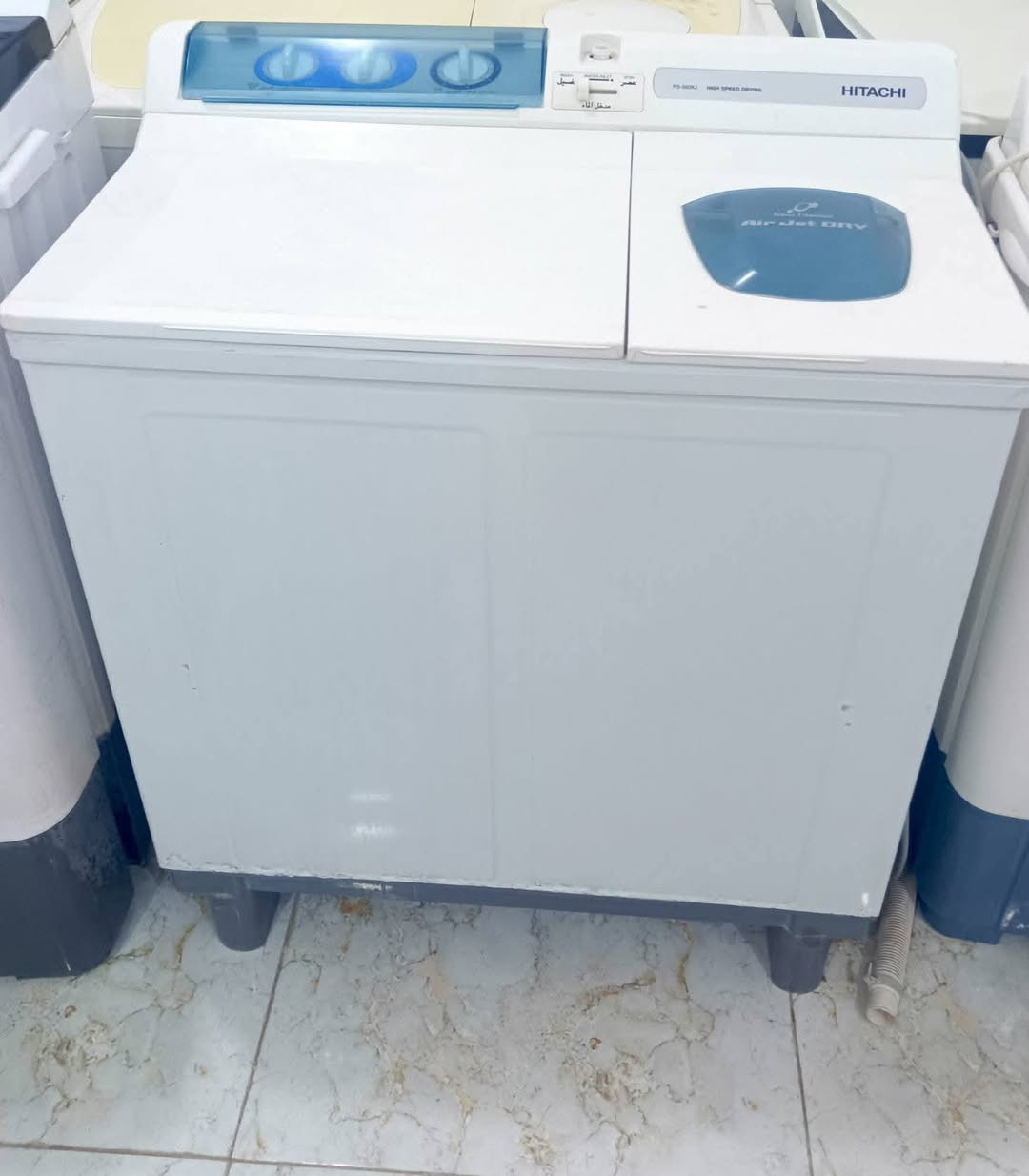 السلام عليكم
يالله اللهم صلي على محمد وآل محمد 

_غسالات هيتاشي ياباني وبقيه الشركات 
_غساله اوتماتيك ١٩كيلو استعمال قليل جديدة فول 
_غسالات اطفال توشيبا بلكارتون 
 _للاستفسار /مراسله خاص او اتصال على الرقم
الرقم/***********
