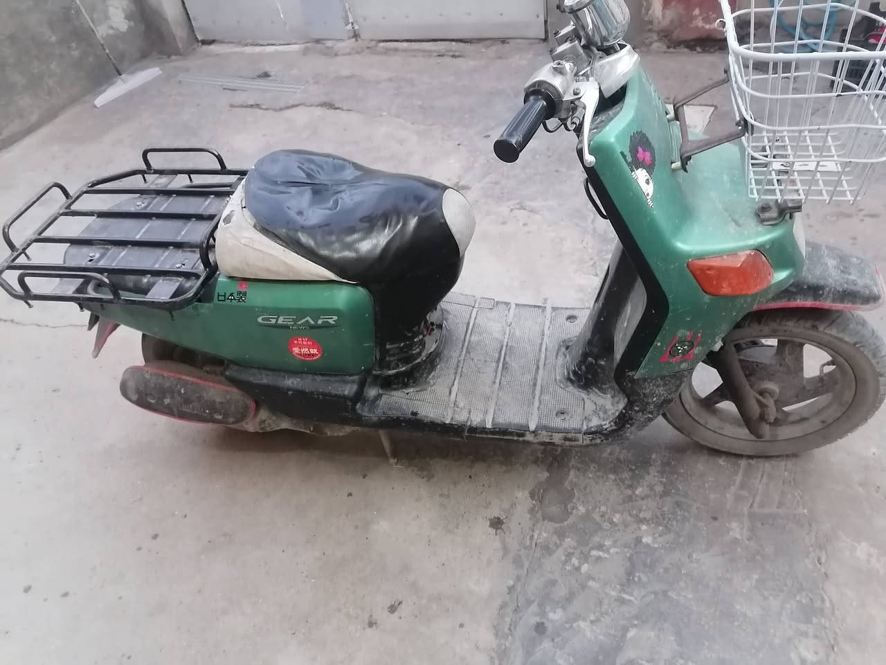 السلام عليكم دراجة 60 بيكم للبيع دراجة فول نضافة مستعملة قليل  350 وبيها مجال قليل  مكاني بغداد الشعلة شارع ابو الدهن الرقم ***********
