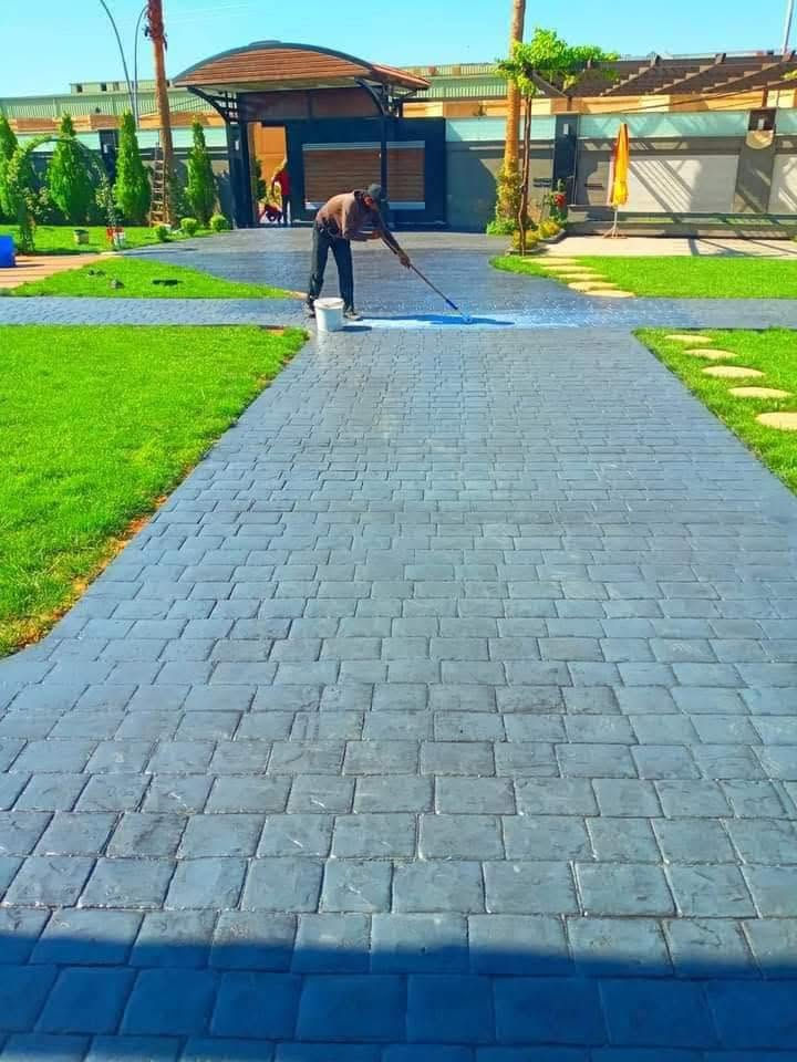 أعمال ستامب كونكريت الخرسانة المطبوعة من افضل الطرق لعمل المساحات الحرة ، ساحات المنازل و الفُلل و المنتجعات السياحية  و هو الأقوى لتحمّل ضغط السيارات و عوامل الطقس و من أهم مزايا لستامب كونكريت لبديل للمقرنص ..علماً ان العمل في جميع المحافظات . 

1  _  سرعة عالية في التنفيذ  .
2 _  التنوع في الألوان حسب طلب العميل .
3 _  يتوفر منها اشكال متنوعة مع سهولة التشكيل بين أنواع    القوالب المختلفة . 
4 _  مقاومة عالية للبري و الاحتكاك و العوامل الجوية .
5 _  أقل في التكلفة من السيراميك و البورسلين و الرخام .
6 _  تعدد الاشكال و التصاميم .
7 _  سهولة في الصيانة . 

ومن اهم مزايا العمل : 
 
1 _ نايلون 
BRC _ 2 
3 _ كونكريت C30 
4 _ مواد عازلة
5 _ مواد ملمعة Seller
6 _ ألوان حسب الطلب 
7 _ سمك الصب 10سم 
8 _ الموّاد المستخدمة بالعمل DCB . 
9 _ قصّ الجّوينات لمنع الكونكريت من التفطير .

ملاحظة ..
جميع المواد بريطانية ..مع ضمان 10 سنوات
جودة في العمل دقة في العمل ابداع
للأستفسار مراسلة الصفحة أو الاتصال على واتساب ..***********

ڕوپۆشی ئەرزی بە ستامپ کۆنکرێت بەستافی بیانی ئەزمونی 16 سال تاکە ستافی بێ رەکابەر لەگەلمان کارەکانتان ضمان بکەن لەباری جوانی و توندو تۆڵی
‎کۆنکرێت نەخش و  رەنگ بەخواستی خۆتان
*********** 
 
Our company is ready to implement all works of floor tiles
We provide you with efficient workers with 16 years of experience
Just choose your design and let the rest 
For more information
Please text our page or call on whatsup
***********

#نَحنُ_اولَ_من_بدأَ #برنتد_كونكريت #Stamp_Concrete #اكسبوز_كونكريت #الخرسانة_المطبوعة #سكريد_كونكريت #سموث_كونكريت #ستامب_كونكريت

مع ضمان لمدة لا تقل عن 10 سنوات وصيانة دورية مجانية مفتوحة المدة. علماً أن المواد المستخدمة أوربية حصرأ(ألمانية - بريطانية) .
