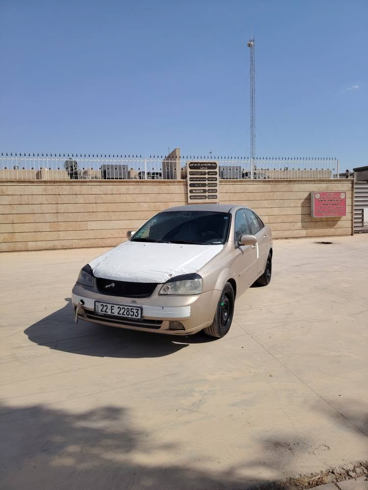 شۆڤلیت ئۆپترا 2009

بی بۆیاخ و لیدراو 
گێر و مەکینەی بەشەرت 
مەکینەی نەکراوەتەوە 

شوین کەرکووک
ژمارەی خاوەنی 
***********
***********

