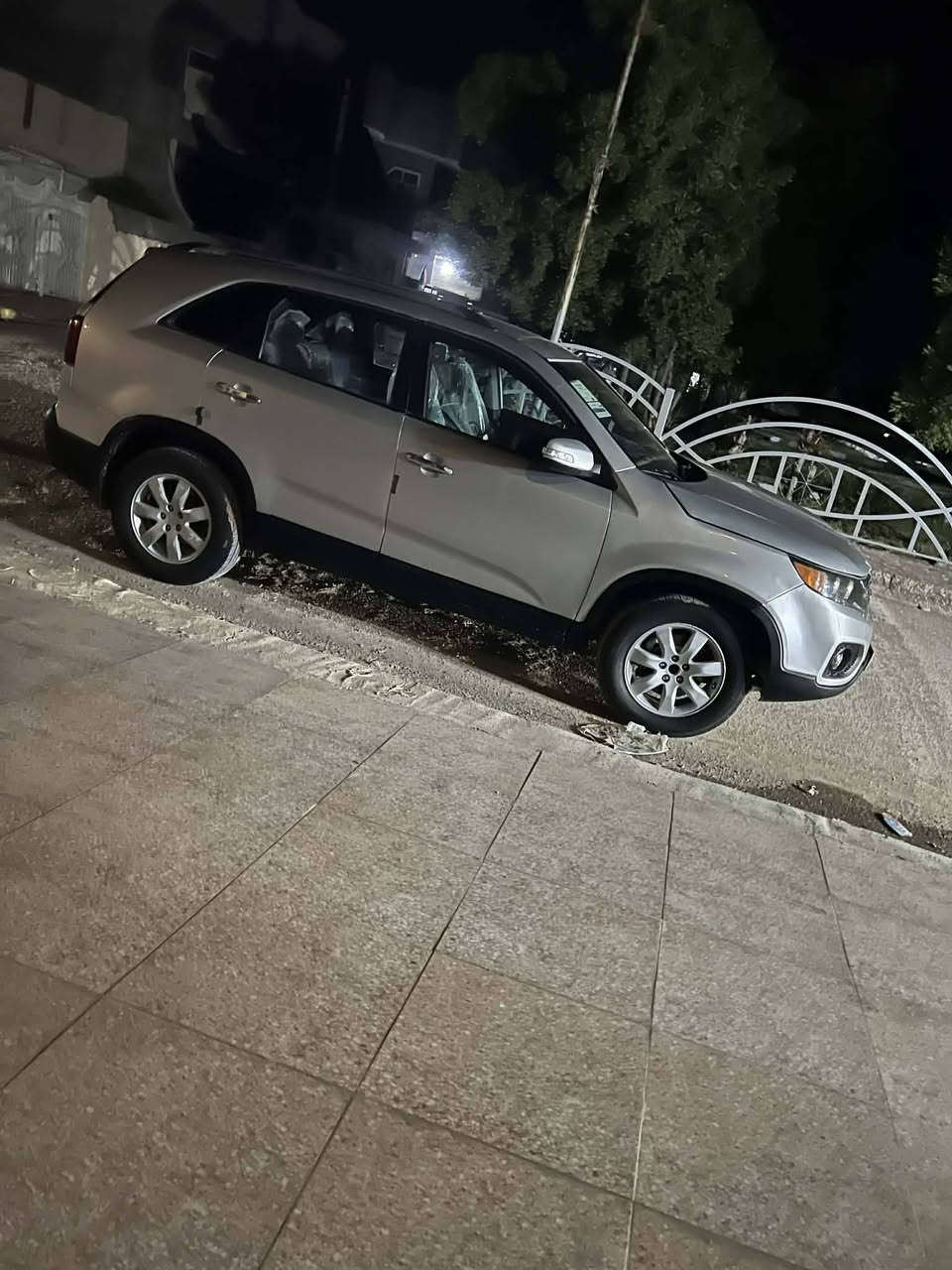 السلام عليكم 
سورنتو 2011وارد امريكي محرك2400دوش
رقم واسط مميز بسمي حادث جاملغ وبنيد مبدلات مصبوغة حزام 
مكاني واسط قضاء الزبيديه السعر 125وبيه مجال 
مامتواجد عله الفيس ***********
