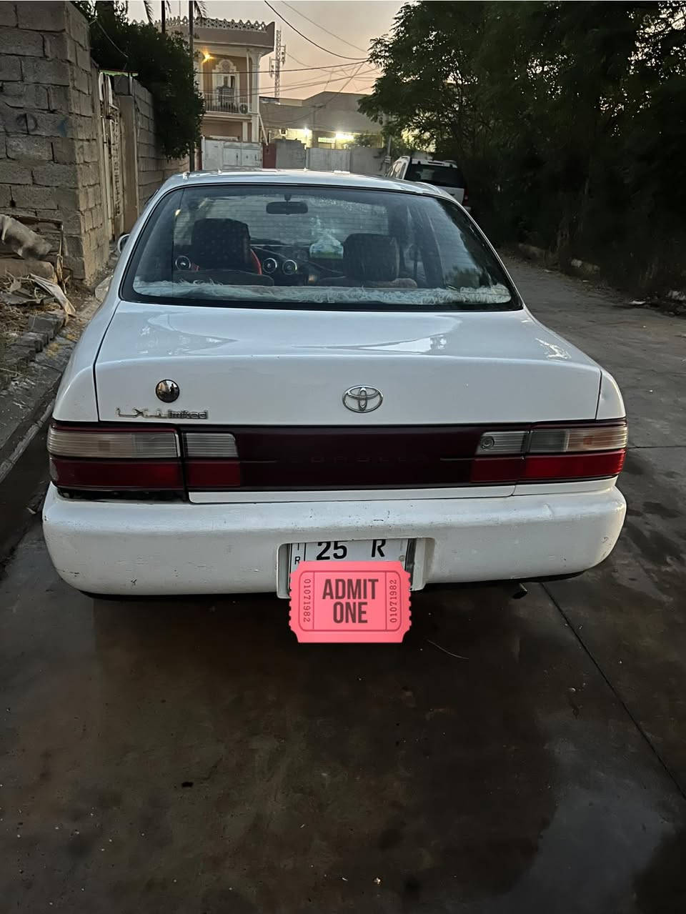 سلام عليكم كورله نضيفه حيل مال جناي موديل 93بدون ضرر وصبغ ادامه كامله مشروع وطني تبريد ثلج جوم امرايات كهربائيّ  
سعر 62 مو شراي لا تخابر ***********
