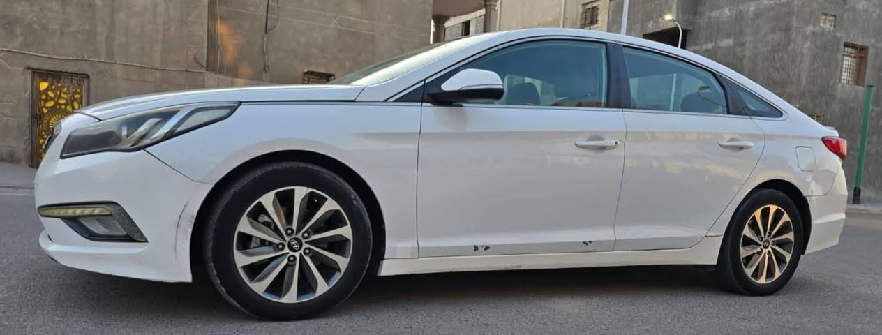 سلام عليكم
سوناته البيع 
موديل 2017 
وارد امريكي مكينه كير حدايده طخم تاير اي نقص مابيه 
مكفوله من ضربه والفتح وتبديل 
جاهز رقم نكليزي سنويه الغيه ((2031))
سعر ((108)) وبيه مجال قليل 
العنوان بصره ***********
***********
