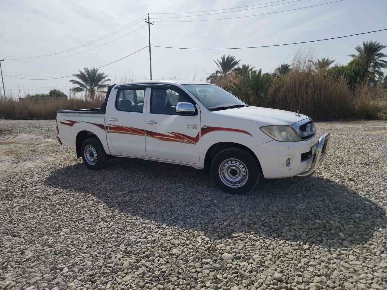 السلام عليكم فلاونزه للبيع 2011 كير عادي شاصي 12 رقم بغداد نكليزي مكان الصويره ***********/***********
