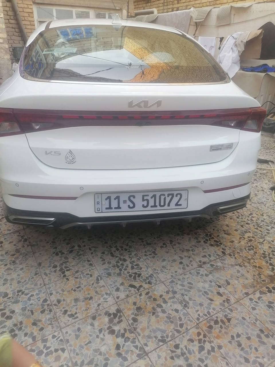 السلام عليكم كي فايف 2023 خليجي مكينه 2000 بصمه باب حساسات تبريد لمس ماشيه 39الف مكفوله كفاله عامه مكان السياره ناصريه مركز رقمي*********** السعر 222وبيها مجال للشراي
