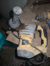 عدد متنوعه للبيع للتواصل واتس واتصال  07502853290