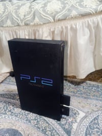 بلي 2 للبيع كامل ملحقات جوستكين وفلاش 16GB بي 5العاب وهارد  السعر 35 م...