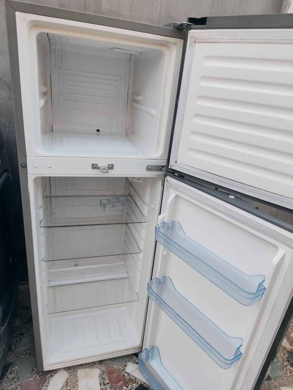 ثلاجة للبيع ١٤ قدم السعر ب١٣٥


**إذا كنت صاحب هذا الإعلان وتريد حذفه لأي سبب، رجاءا أرسل رسالة إلى الدعم الفني**