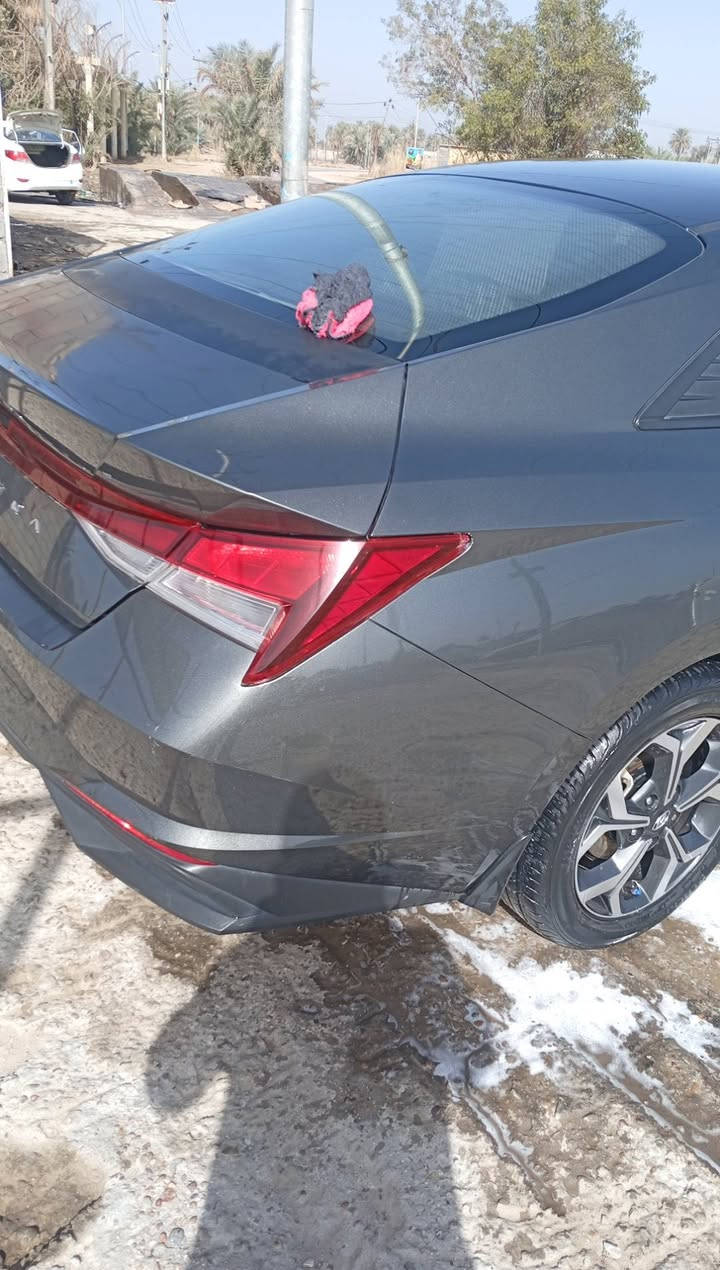 النترا موديل 23 خليجي محرك 1600 لسياره على وظع الشركه كير محرك حداديه كهربائيات  تبريد تدفئه 
بيه بارد بالباب وبيه شبر صبغ بالدوسه ورصعه بقبق الجنطه 
رقم بغداد استقطاع مباشر على الماستر بدون كفيل 
راعيه يمي بالكوفه وكاله عامه يسويلك لو الف وكاله تريد يسوي 
شاشات عدد 3 كامره خلفيه 
مانع نزلاق 
اي بي اس 
اشاير بالمري 
فتحه 
تحكم استيرن 
بصمه 
حساس ضغط الإطار 
لد امامي نهاري 
لسياره جديده 
مدوشمه كشنات  عمل مو جاهز  
وارضيه وجنطه 
بيع  او مراوس ب k4  

رقمي اتصال او واتساب ***********
