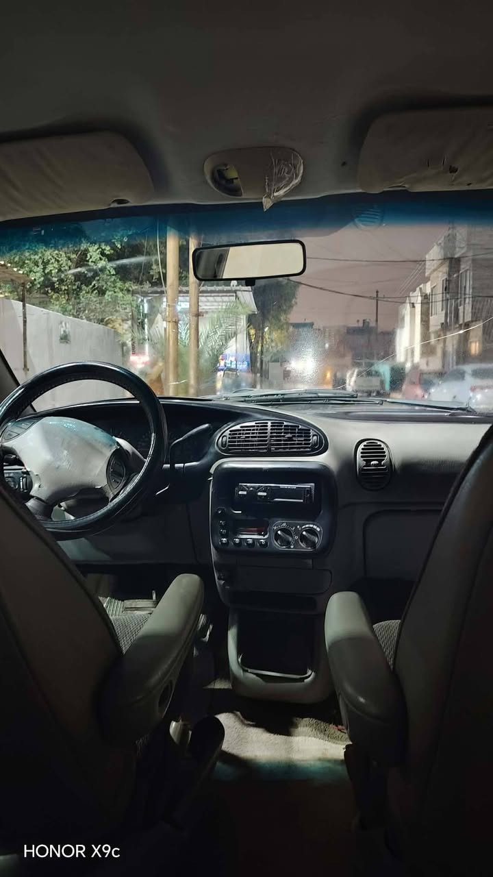 دوج كرفان 45 وبي مجال شرط التحويل الكير والمحرك جديد موصل ***********
