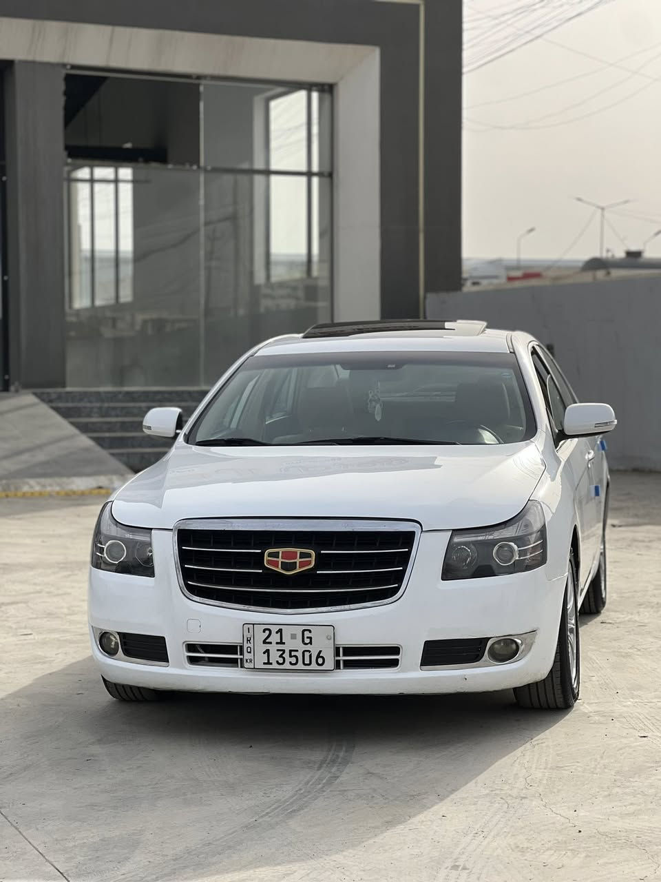 للبيع
امكراند 2013
السيارة بدون قطره صبغ
1-سلايت جام طكتين
2-اربعة جامات اوتو
3-مقاعد جلد+لونين
4-بردة خلفية بلادية
5- مرايات كهرباء 
السيارة جديدة وبلادية وبلا اي نقوصات 

كير +محرك درجة اولى شرط
تبريد شغال+تدفئة شغال
تايرات جديد 

رقم جديد
سنوية جديدة

السيارة شرط التحويل

المكان نينوى

السعر (85) وبيها مجال 

***********
***********
