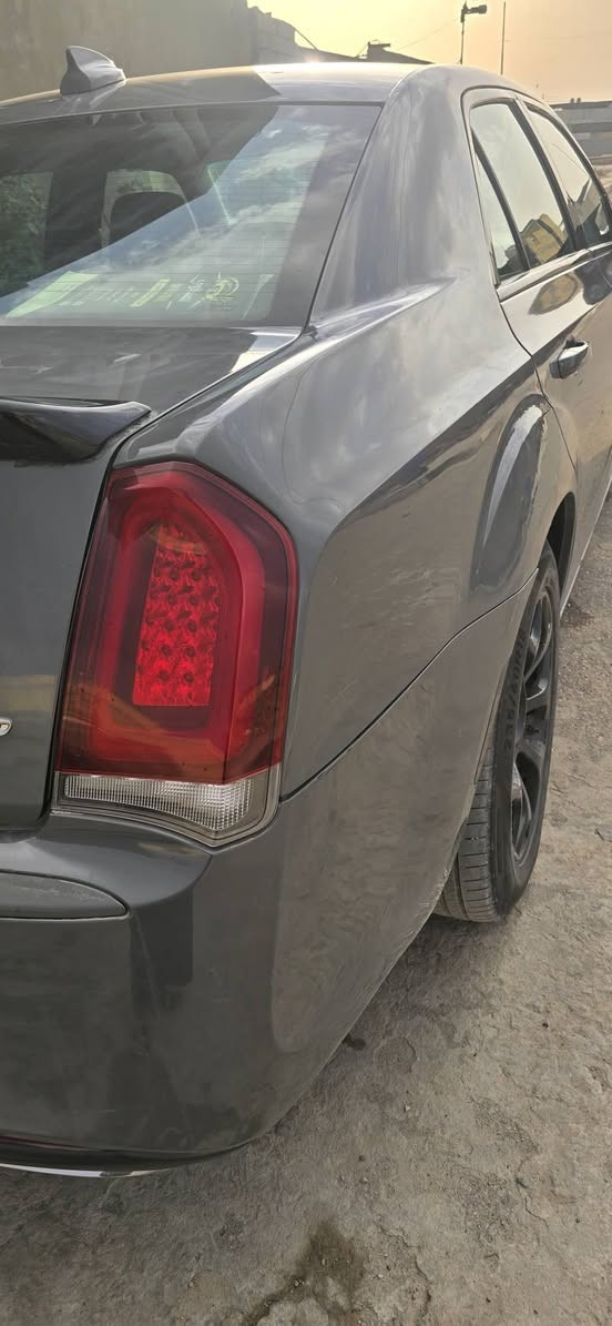 اوباما ٢٠١٨ وارد امريكي قطعتين بدون دواخل لغد وشاصي مكفول بنيد وجاملغ فقط بأسمي سنوية جديدة مكينة كير اكسل حدادية كله مكفول سعرها ٢١٠ ***********
