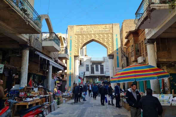 #معنا_أنت_المميز ⚡⚡⚡
#آخر_6_مقاعد
#رحلة_مهرجان_بغداد_للتسوق
على ارض معرض بغداد

#سارعوا_بالحجز_ويانه
👇🏻👇🏻👇🏻🔻
 ⚡⚡⚡
برنامج الرحلة : 👇🏻
🔸القشلة و المتنبي 
🔸 شارع الرشيد والمتحف البغدادي
🔸جولة نهرية في دجلة
🔸 استراحة في المطعم 
🔸مهرجان بغداد للتسوق 
🔶 مول الحارثية

الرحلة يوم الجمعة
19-12-2025

سعر الشخص 13 الف دينار

يغلق الحجز يوم الاربعاء 17-12-2025

للحجز / مراسلة الواتساب
***********
خانقين / مجمع شاكر رضا _ ط2

رحلة بغدادية ممتعة نتمناها لكم 🌹🌹
