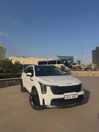 سورينتو ٢٠٢٥ • ٤٠ ألف • بانوراما