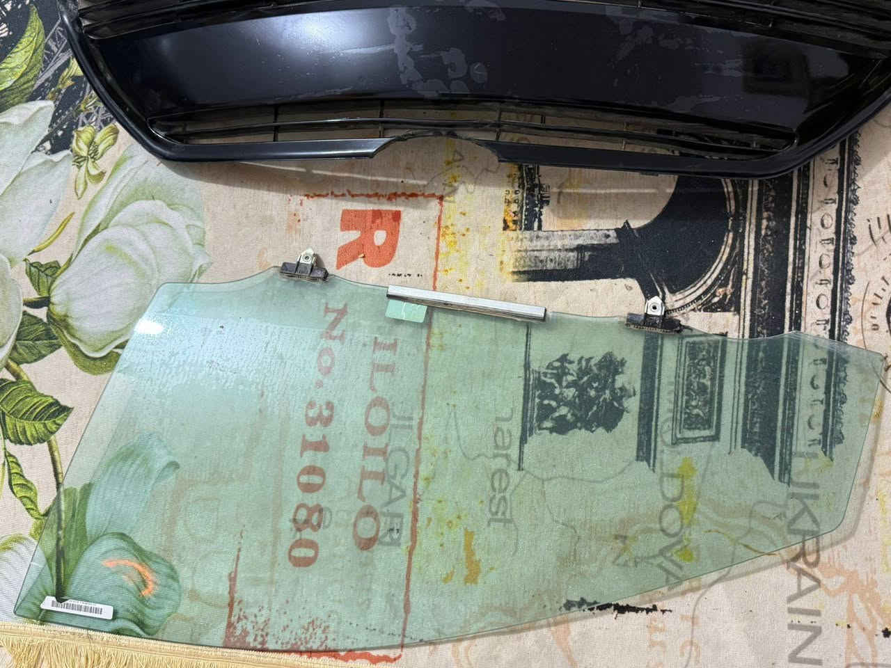 السلام عليكم غراض كورلا للبيع من موديل 2015 الى موديل 2019 شباك كورلا +يده باب+ زوج بطاين+ كيلون+ مكينه جامه للاستفسار ***********
