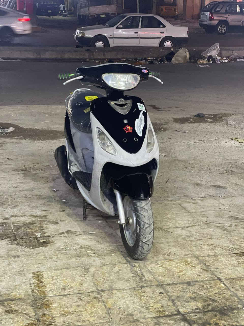 السلام عليكم..... مكلف بالنشر
ماكس منغولي بلادية 🏍️ كله شغال سلف وهندر وكهربائيات واوراق كامله كل نقص ما بيهه جيب فيتر وتعال فحص السعر 600 العنوان مدينة الصدر الإتصال على صاحب دراجة ***********
