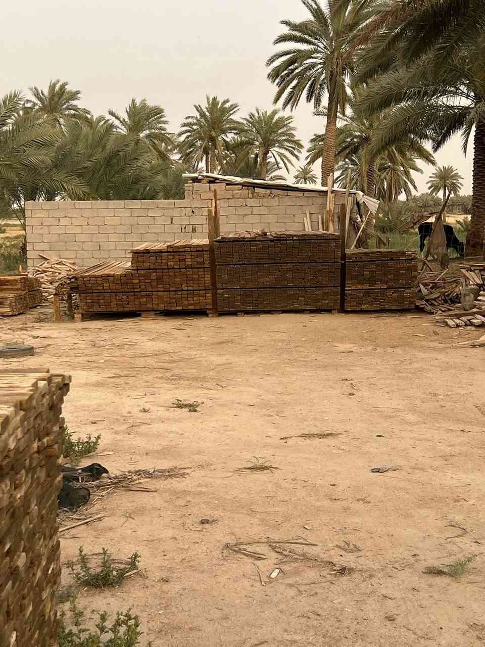 ***********
لوح ٨مكعبات ٤متر السعر ٥٠٠ 
لوح ٢مكعب ابو ٣متر 
بابل الكفل السعر قفل
