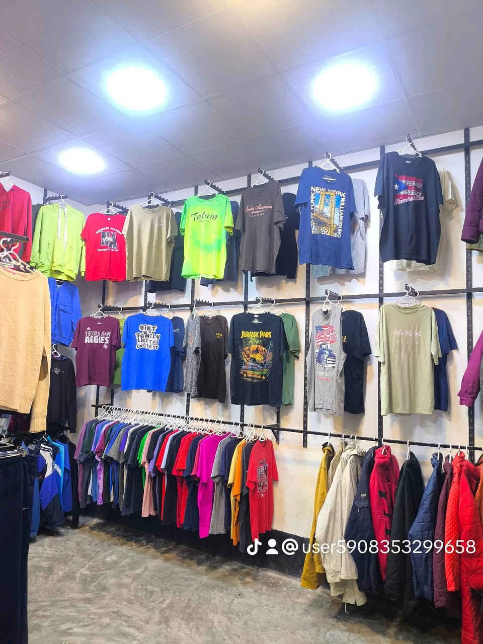 غدا الخميس  12/2/2026 الساعة 3 بضاعة وجبة جديدة وعرض خيالي القطعة ب 1000 فقط العنوان الحي  العسكري سايدين مركز حمورابي نهاية شارع حلوة


**إذا كنت صاحب هذا الإعلان وتريد حذفه لأي سبب، رجاءا أرسل رسالة إلى الدعم الفني**