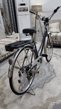 بايسكل للبيع جديد منزله من التميمي بايسكل فول نضافه السعر١٣٠وبي مجال حك الجيه العنوان مركز الحله ورديه شارع٣٠ ***********
