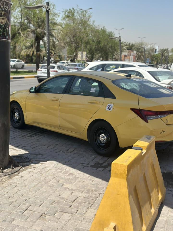 يالله السلام عليكم النترا
موديل ٢٠٢١ حادث بنيد مبدل بسمي السياره 
السيارة فول عدا الفتحة بسمي السيارة 
عنوان بغداد البلديات *********** 
السعر ١٣٨
