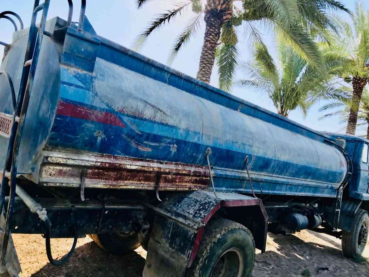 للبيع هينو موديل ٨٢ تنكر ١٣الف تخم تاير جديد محرك وكير كفاله عامه صدر جاهزه للعمل الاتصال على الرقم التالي
***********
*********** العنوان واسط الزبيديه 
للبيع هينو موديل ٨٢ تنكر ١٣الف تخم تاير جديد محرك وكير كفاله عامه صدر جاهزه للعمل الاتصال على الرقم التالي
