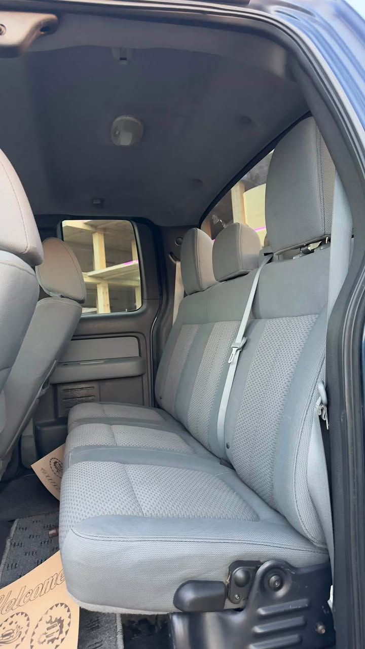 فوردF150 2011xl
اللون:كحلي

المحرك: gm ls v8 ٦٢٠٠ عالرخصه ٦٤٠٠ سي سي

الفحص:مرفق بالصور

ممشى ١٩٤ الف كيلو فقط 

الترخيص: واطي ومرخص لشهر ١/٢٠٢٧

الإضافات :دفع رباعي،side steps, أضويه ليزر،كوشوك خشن Bfgoodrich وغيرها من الإضافات

البيع بسعر ٧٧٠٠ وفي مجال بسيط بعد المعاينه 

للاستفسار:0791101444

الموقع:مرج الحمام


**إذا كنت صاحب هذا الإعلان وتريد حذفه لأي سبب، رجاءا أرسل رسالة إلى الدعم الفني**
