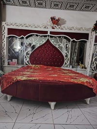 غرفه إيطاليا • ملكيه • نجف