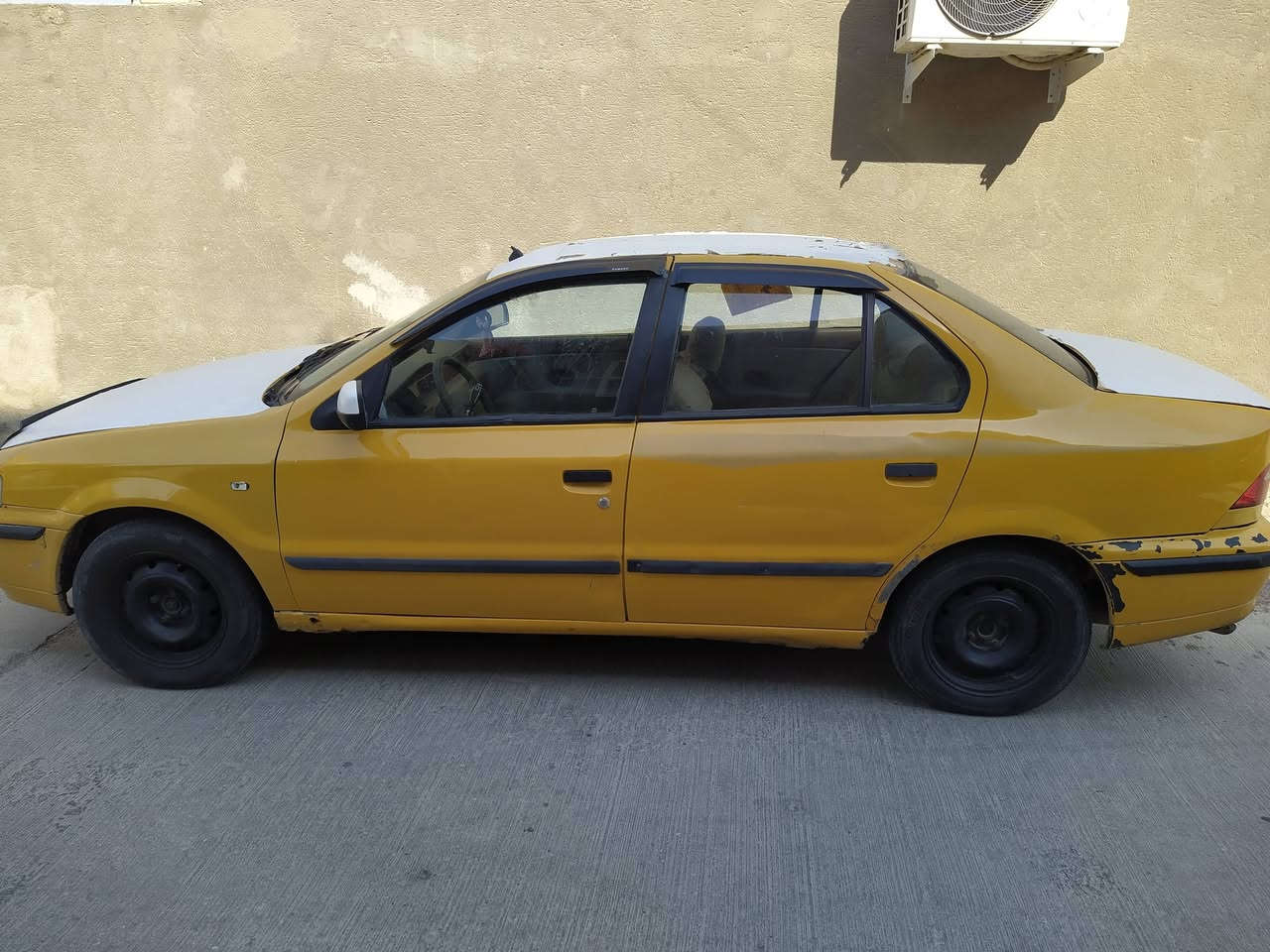 سمند 2011 للبيع مستعجل
السيارة بيها مكينه نص عمر
مكانها كوت مابيها نقص شي 
السعر 20ورقة وبيها مجال قليل 
التواصل على الرقم ***********
