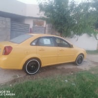 سياره موديل 2010 جاهزه حداديه جير ومكينه وصدر السعر 60 وبيها مجال شيء ...