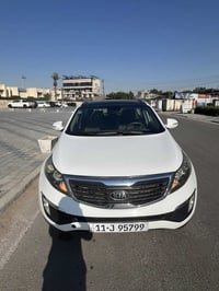 سبورتاج ٢٠١١ • مكينة ٢٠٠٠ • فتحة سقف