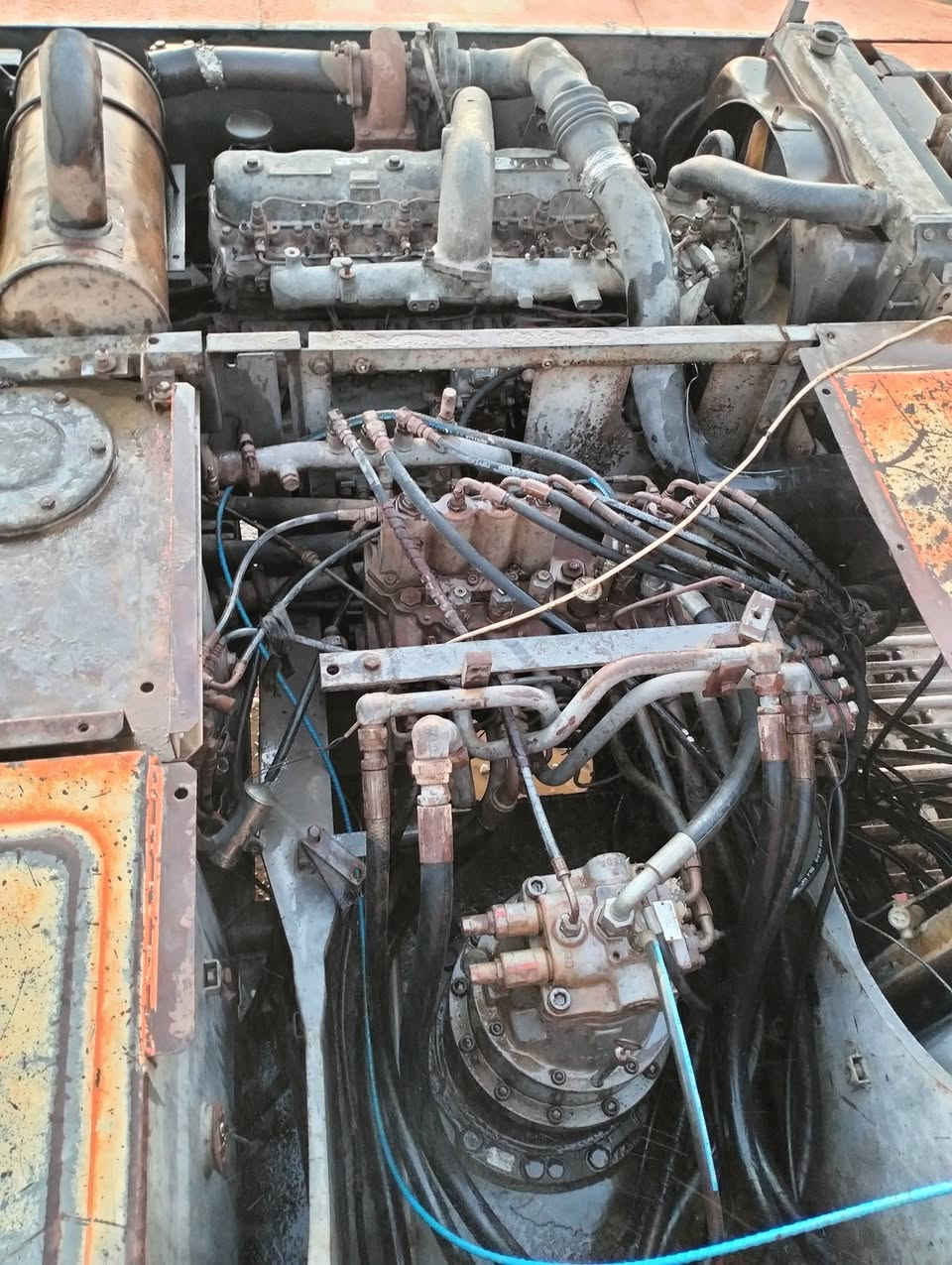 حفاره فياتي هيتاشي رقم ذي قار ألماني السعر 110 الهاتف ***********
