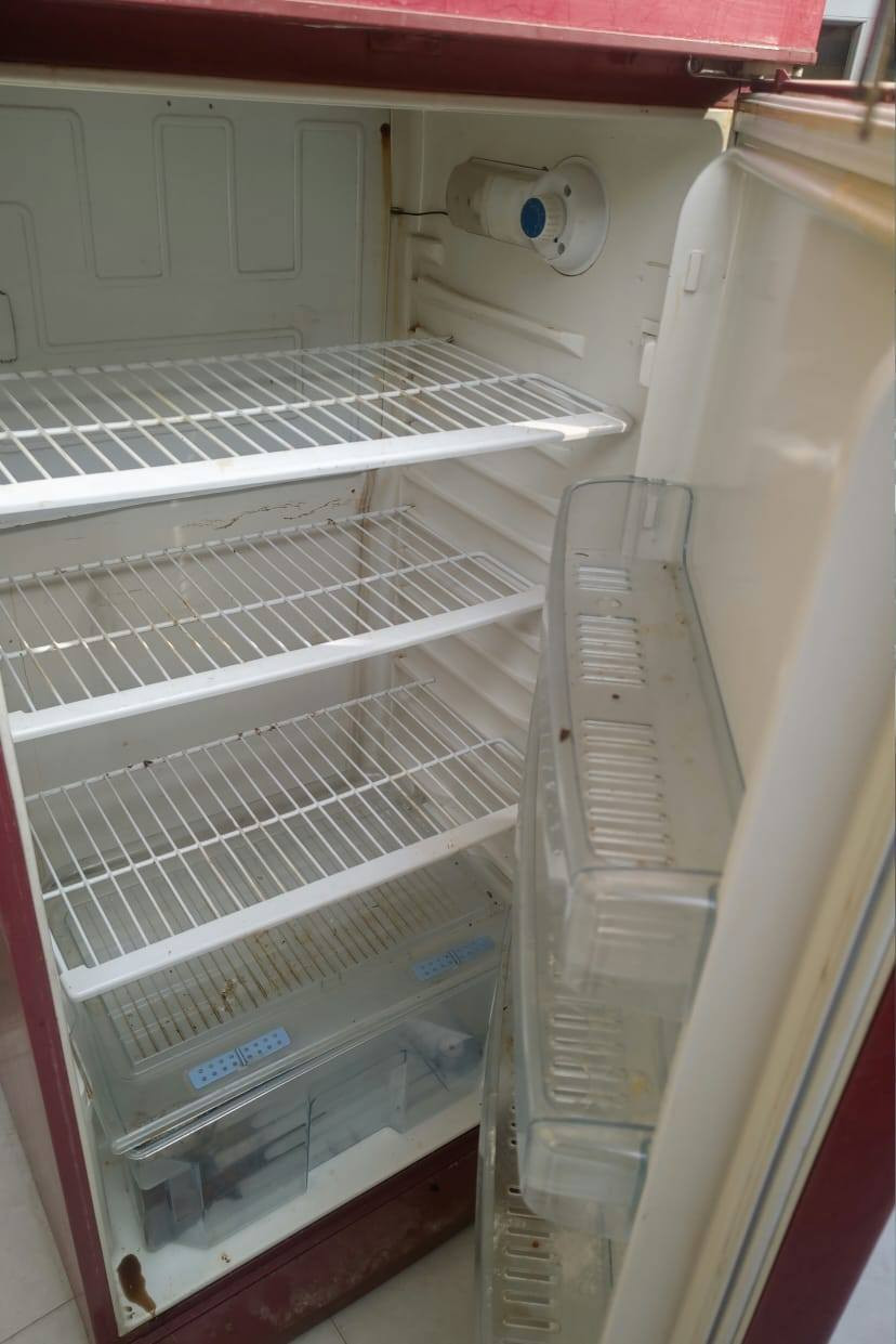 ثلاجه 16قدم نظيفه شغاله للبيع
***********
