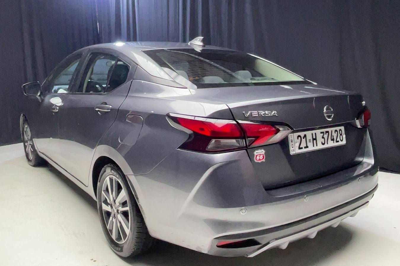 نیسان فيرسا 2021 مواسەفات SV. 
شاشه گه وره لمس  رادار 360 
كاميرا حاسه بيلاد 
ئؤتؤ ستوب.  بصمه 
زور موصفاتي تري تيايه 
1 بارجه بوياخه ئيرباكي نه ته قيوه 
2 بارجه به خي امريكايه. 

سـعـر : لە کۆمێنت داوابکە ڕاستەوخۆ بۆت دێت 📥 

گێر و مەکیەنەی بەشەرت 
هیچ کێشەیەکی تێدا نییە 

ژمارەی خاوەنەکەی 
***********
