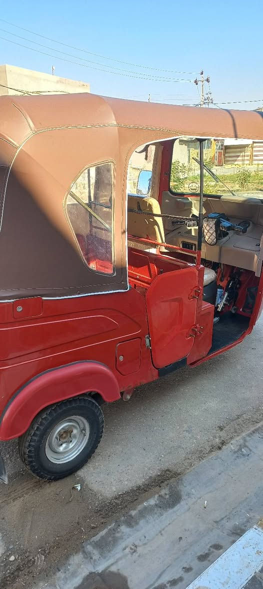 تكتك باجاج موديل ٢٠٢١ شهر ١١ مرقم عربي المكان واسط قضاء الحي الهاتف ***********
