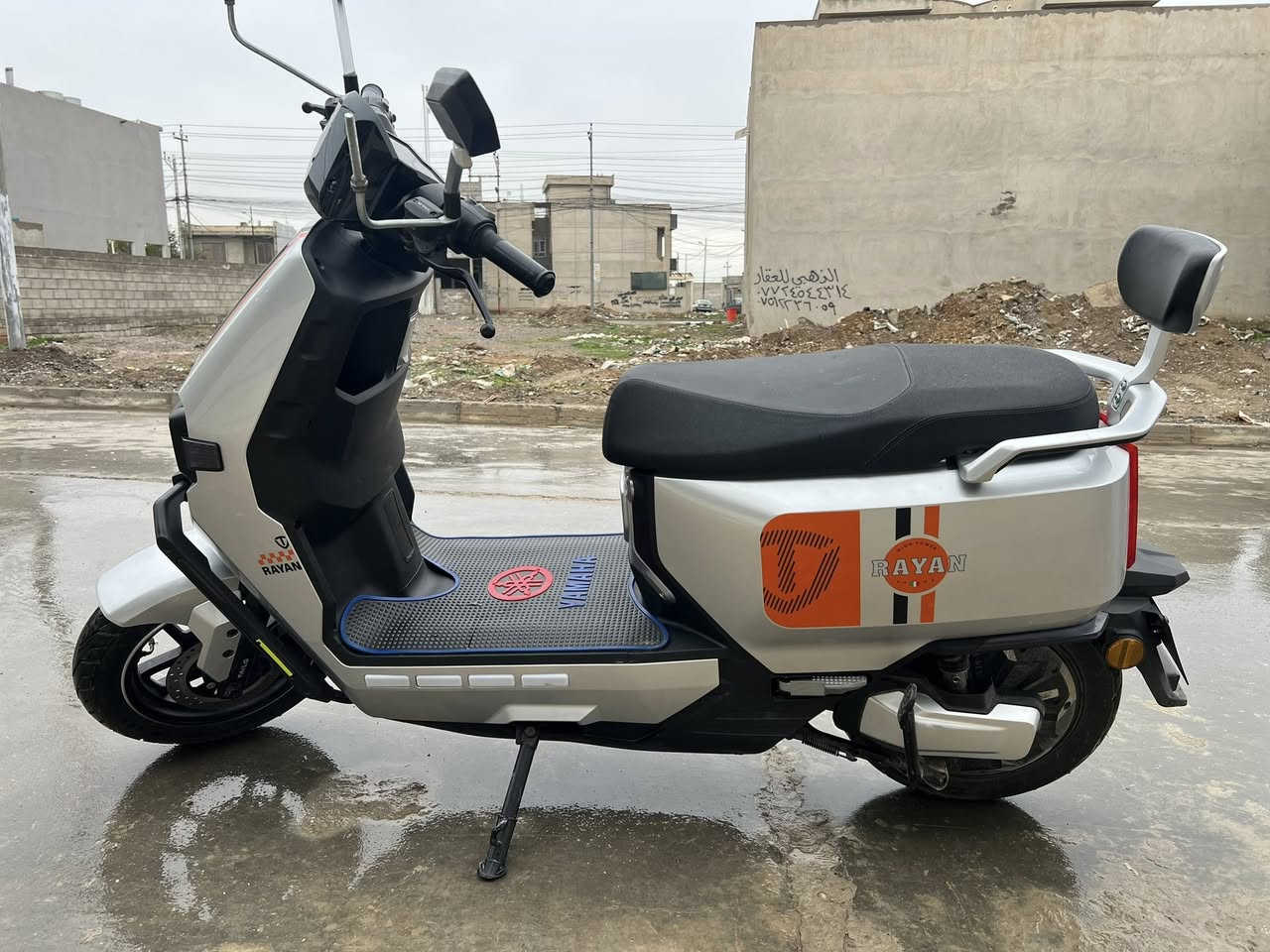 السلام عليكم دراجه شحن للبيع جديد مستعمل شهرين السعر مليون ومية
***********المكان الكندي
