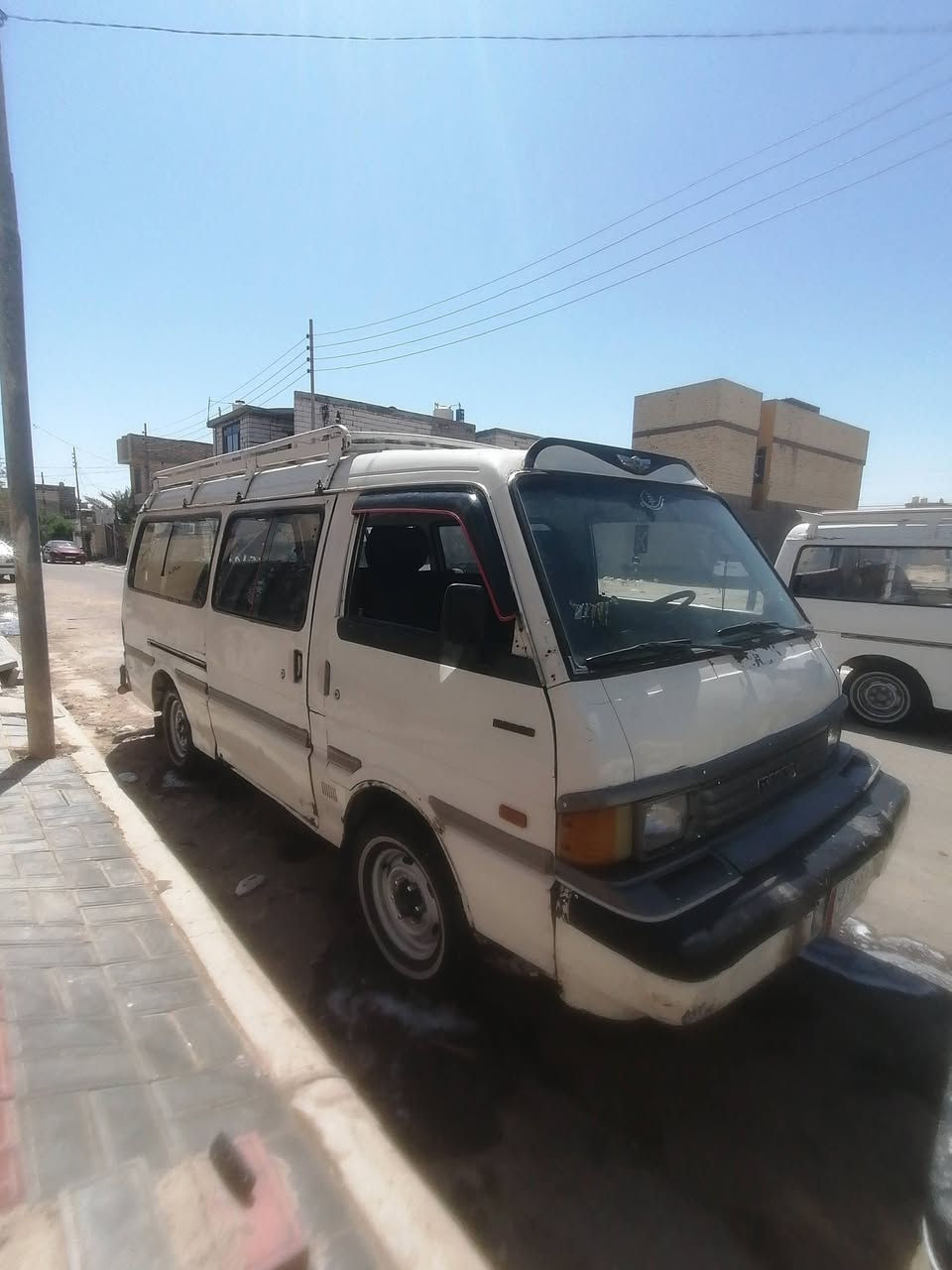 سلام عليكم مازده للبيع مديل 92 مكينه شواصي مكفول خط وبحث حي العامل كير نضيف اكسن بيه ونه قليل سلف جديد باتري جديد دينمو جديده كاعيه جديده المكان كربلاء الطاقه السعر 58 وبيه مجال بصيط ***********.
