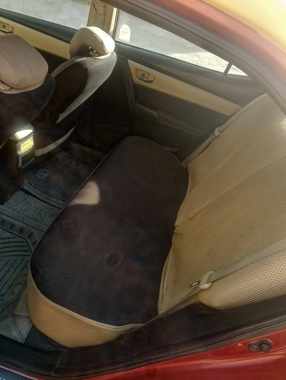 السلام عليكم ورحمه الله كورلا 19 أمريكا اللبيع رقم نكليزي هيه وغرمات مصفر  رقم بغداد خير من الله السعر 133 ، بغداد الامين سكينه بيه بارد مشر عليه شبر (رقم الهاتف *********** غير متواجد بل فيس
