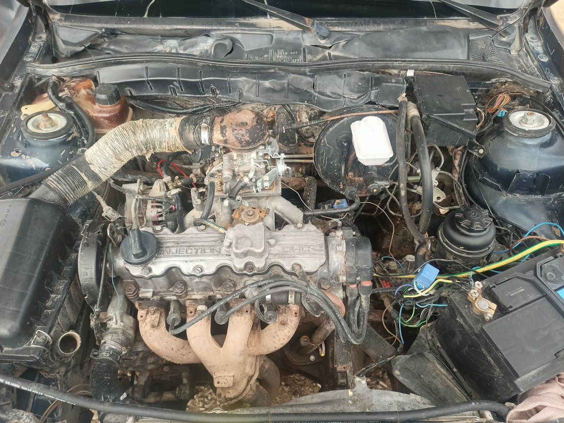 فكتره  موديل 90 دفع رباعي  سياره مابيهه ضرر مكينه اثر نفخ طخم نضيف وايرمنيه كلهه شقاله تحويل من الشرعي سياره جاهزه سنويه بيضه الرسم مدفوع  السعر 22 
***********
 ***********
