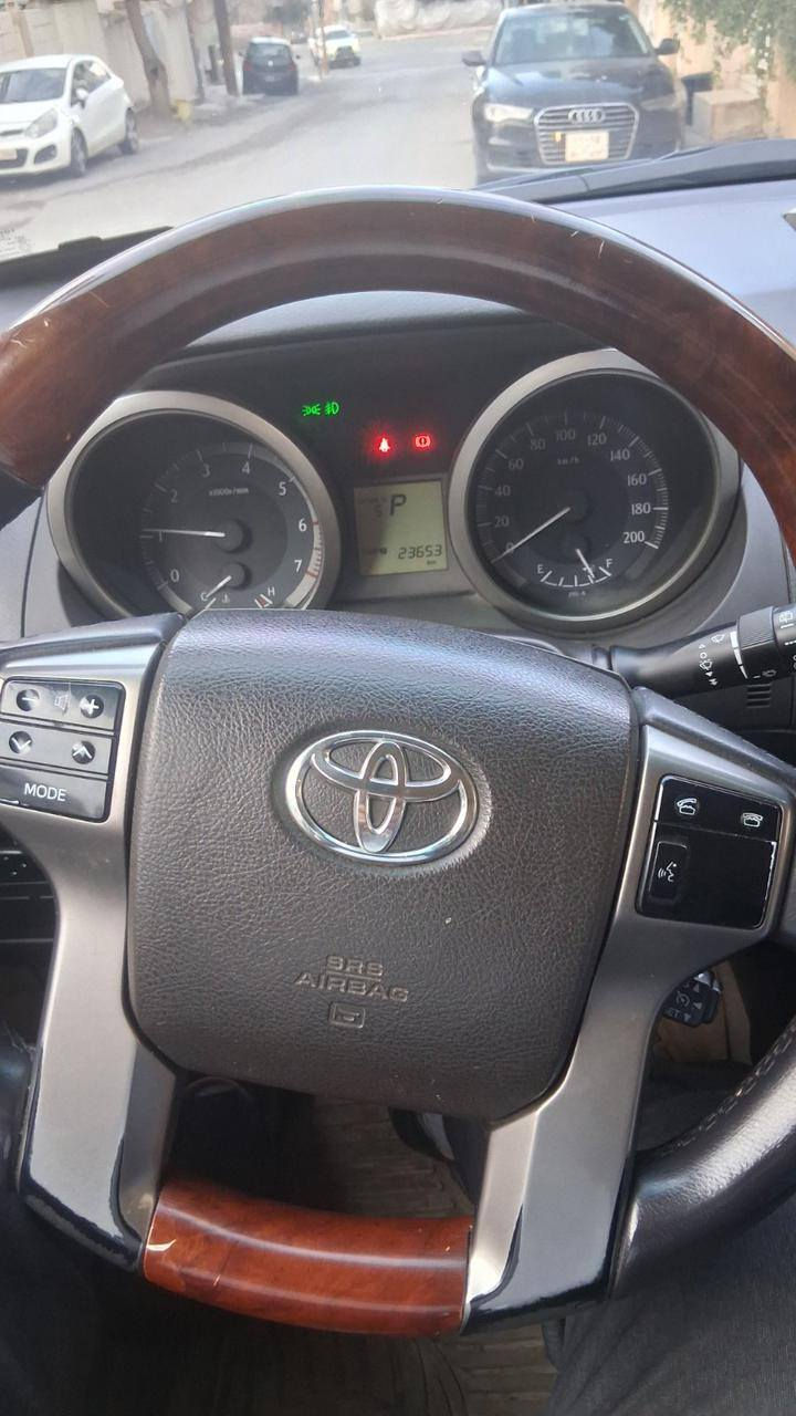 تۆیۆتا پرادۆ 2011 فول مواسەفات 
117000ڕۆشتووە سپێر لەکۆڵ 
دەبڵ تەنکی کوشن جڵد سڵایت 
بەسمە کوشن کارەبایی مواسەفاتی 
دوگمەی هەوراز و خلیسکان دەبڵ ئەکسل 
ئاوێنە کارەبایی دەرگا شەفت 
شەش بستۆن کامێرایی پاش و پێش

سـعـر : لە کۆمێنت داوابکە ڕاستەوخۆ بۆت دێت 📥 

گێر و مەکیەنەی بەشەرت 
هیچ کێشەیەکی تێدا نییە 

ژمارەی خاوەنەکەی 
***********
