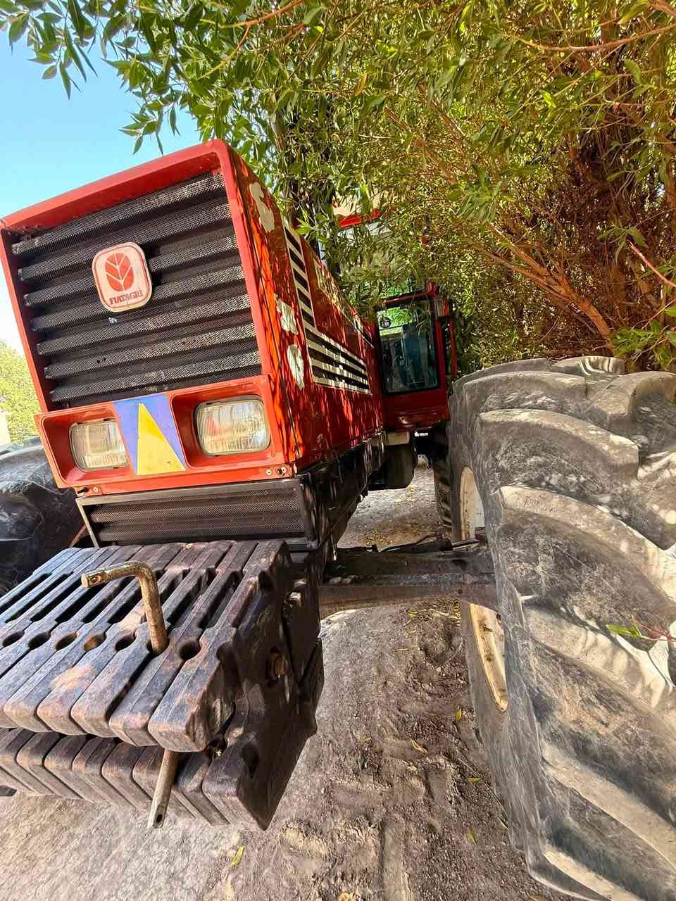 على بركه الله فيات حجم 140 مكينه جديده شرط برغي مامفتوح مرقمه واسط المكان بابل جبله مكفوله عام شرط  المكينه فول مواصفات اكسن بارز شاصي حنيه ويل برماخ تبريد بلادي ***********تصال
