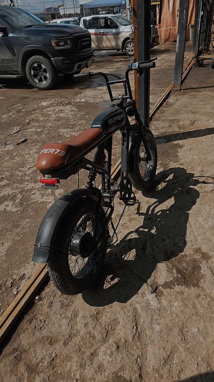 سلام عليكم ورحمه الله وبركاته 
بايسكل مساعد شحن اخو جديد 
للبيع 
حجم 20
السعر 650  
العنوان بغداد ابو غريب 
***********
