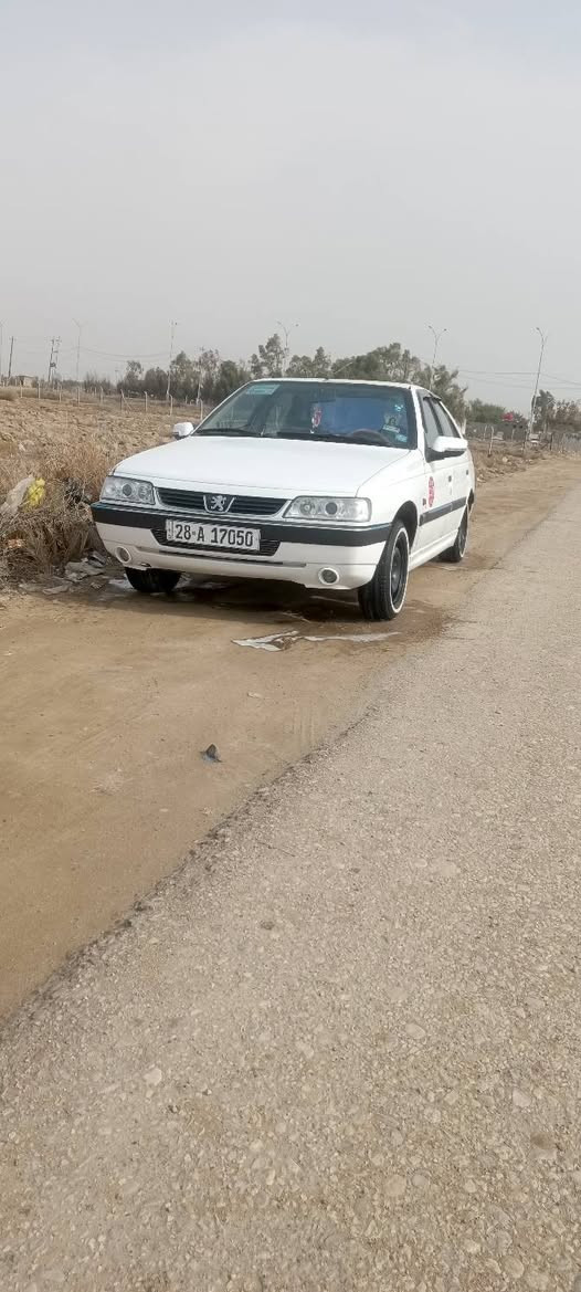 السلام عليكم سياره للبيع بيجو 405 أكد موديل 2013 سياره جاهزه كير مكينه شرط تبريد ثلج 🥶 تخم تأير جديد دوشمه جديده   رقم انكليزي سنويه لل 29 مبدل بيه جاملغ وبنيد مكان السياره نجف السعر 40 الشراي بي خير ويدلل
رقم الهاتف ***********
