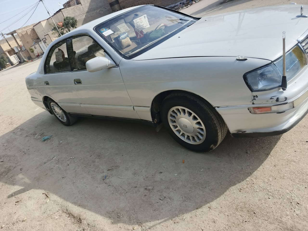 بطه 94انبار رقم انكليزي سنويه 30 مكينه 3000ديلكو مصبوغه عام مكينه وكير وحداديه خير من الله كهربائيات كلها شغاله تبريد غير شغال مكانها بابل محاويل سعر 48وبيها مجال ***********
