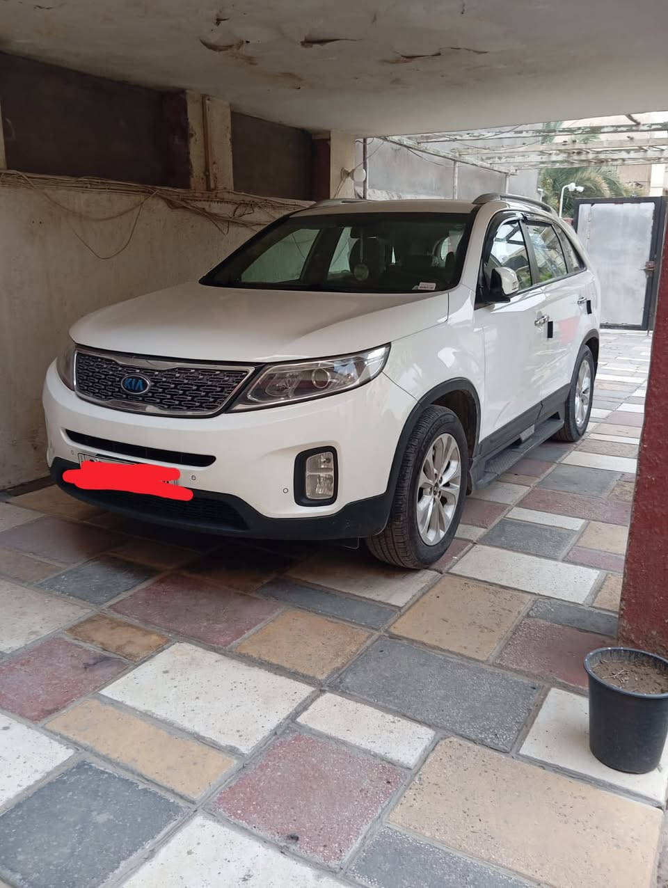 سلام عليكم سورنتو خليجي 2014 للبيع محرك 2400 رقم شمالي بأسمي 7 راكب 3قطع تبريد  تخم تاير سيارة صبغ دعاميه الاماميه فقط والباقي مكفول سونار مرفق مع الصور مكان سياره بغداد زيونه سعر المطلوب 160$ وبي مجال للاستفسار الاتصال *********** واتساب /الخاص مغلق
