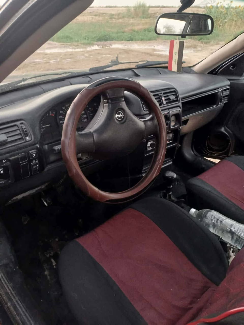 السياره نضيفه مال جناي السعر ٣٣ رقم الهاتف ***********
اسلام عليكم ابول فيكترا حجم ١٦ رقم ديالى السنويه ٢٩
