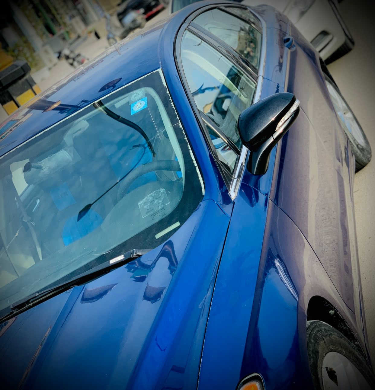 السلام عليكم 
فورد فيوجن 2014 رقم بغداد الدولي بسمي توة صاعدة هزة سنوية 2028مكينة برغي مامفتوح منة كير حدادية كفالة ترايك للبصرة تخم تاير جديدة
مواصفات سيارة .
-مثبت سرعة 
-هند بريك بصمة 
-شاشة كار بلي
-ترحيب عندة الاقتراب
-تشغيل عن بعد 
-اشاير بالمري هيتر 
-تدافئات كشنات 
-تبريد قطعتين 
وبية بعد اهواي مواصفات داخل بيجي سيارة بية اربع قطع صبغ طخات بسيطة وصبغتهن بجم كبس لادواخل لا شي سيارة حلوة وبالخير على اليخذة العنوان كربلاء السعر ٩٠ وبية مجال مستعجل على بيعة بسبب ضرف مادي رقم الهاتف ***********
