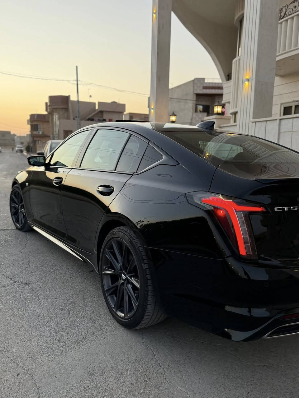 سلام عليكم ct5 2024 مواصفات sport
بلاك ادشن

بانوراما 

كشنات جلد تدفئة تبريد مساج خزن مموري

رادارات كامرة خلفية حساس مراية اوتو ستوب

وضعيات قيادة

ستيرن هيتر + شفتات

كير محرك بشرط كفاله عامه 

محرك v4 تيربو 2.0 كير 10 نمر 

ضرر :سطحي باب خلف السائق مبدل فقط و تعديل جاملغ خلفي 10سم .

سعر 265 ورقة مجال بسيط / رقم أربيل جاهز تحويل مباشر

عنوان موصل الحمدانية ***********
