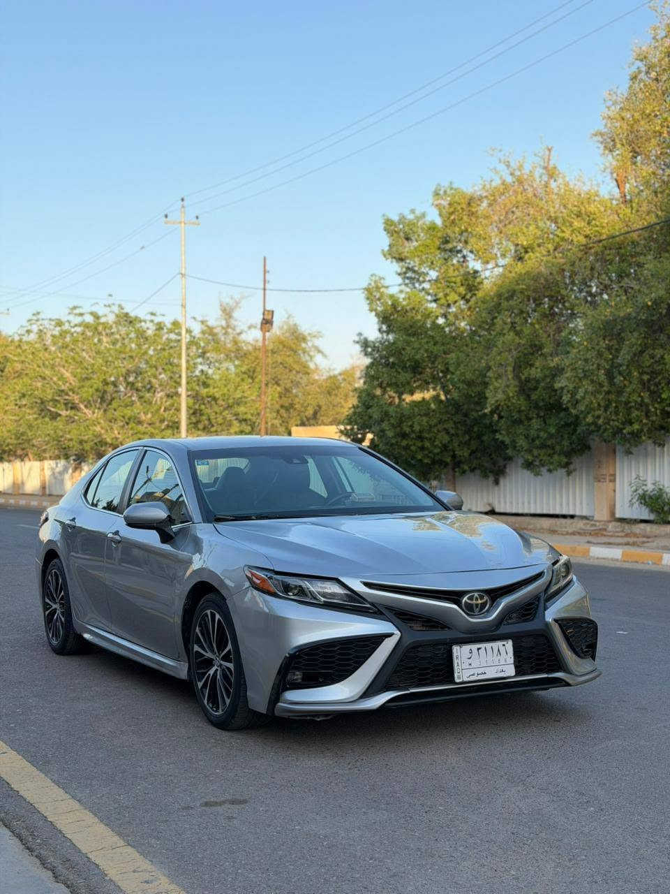 كامري2019se للبيع وارد أمريكي

السعر 140مجال حك الجيه وماكو هيج سعر بالعافيه ع ياخذها 

بانزين رقم بغداد 

مواصفات se :

1- كشنات جلد وكهرباء

2- رادارات امامي وجانبي  

4- فول تحكم ستيرن 

5- شيفتات استيرن

  باقي المواصفات معروفه 

حادثه فقط جاملغ امامي وبنيد بدون دواخل ولغود كلها سليمه 

وعندي بالعراق وياها رش قطعتين اثر شخوط  ومصورها قبل لا اصبغ  السياره ليبل واحد بلاديه ما مبدل بيها ولا قطعه عندي فقط الأربع قطع رش فقط بدون دواخل  بقيه السياره كفاله 

السياره مديومه ادامه كامله مكينه وكير بلاديات جدد وضع شركه  تبريد ثلج تخم تاير صدر امامي وخلفي كله جديد شرط ماتصرف عليها ولا درهم وبالعافيه ع الشراي 

السياره ماشيه 170 كيلو متر 

السياره كلش حلوه 

مكان سياره /الأنبار فلوجه 

***********
***********
