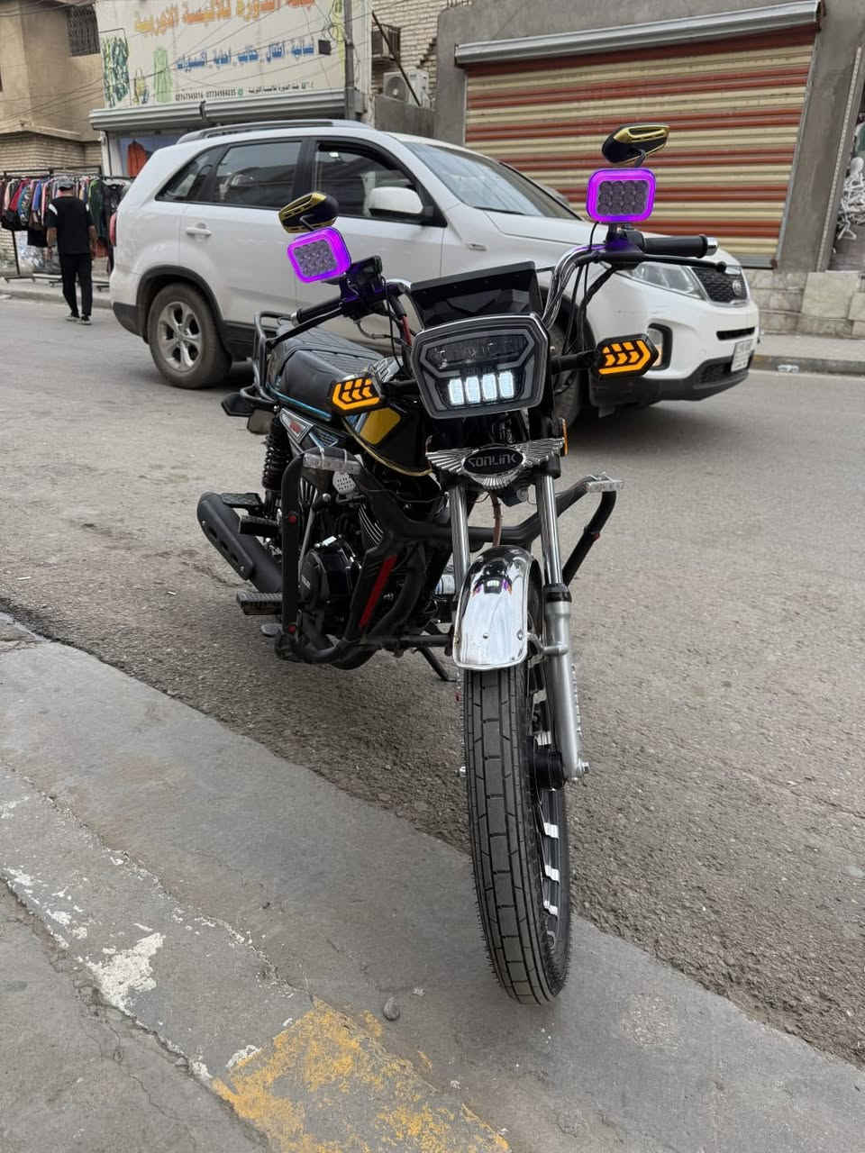 سلام عليكم دراجة سونك محرك 200c دراجة مكفولة من بجم للبجم مكينة سودة مناقصة اي شي كاملة مصار هواي من نازلة من رمبة نضافة 100 مكاني بغداد الدورة متواجد فيس هاذ رقمي *********** سعر 900 بية مجال بسيط موديل 2025
